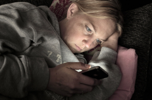 Что с вами будет, если вы будете пользоваться смартфоном слишком много