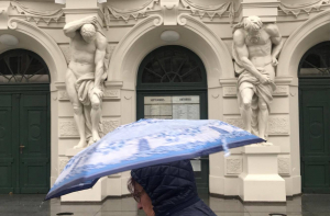 Понедельник в Латвии будет дождливым