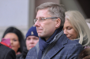 Лиепниекс: Ушаков отказывается от одного из самых сладких мест в политике