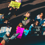 В Испании из-за забастовки феминисток отменено движение 300 поездов