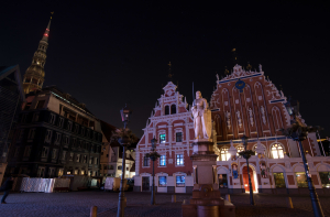 Выключите свет! В Латвии пройдет акция «Час Земли»