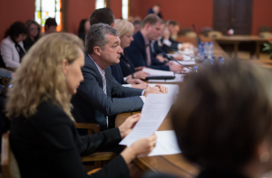 Депутаты склонны поддержать выдачу Закатистова для уголовного преследования