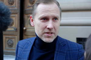 Жена Гобземса рассказала о выстрелах возле их дома