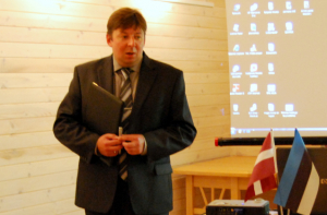 Латвийского историка выдворили из Белоруссии