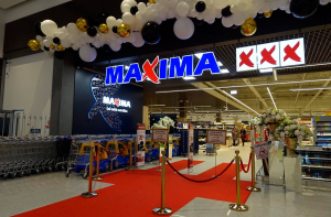Открылся самый грандиозный в Латвии магазин Maxima