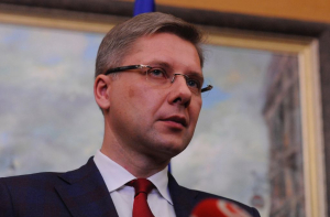 Ушаков: против «Согласия» развернута настоящая война