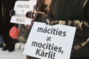 Соцсети о решении Конституционного суда: это чудовищно и нелепо