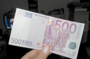 В Евросоюзе прекратили печатать банкноты в 500 евро