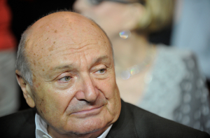 Жванецкий отменил концерт из-за тяжелой травмы