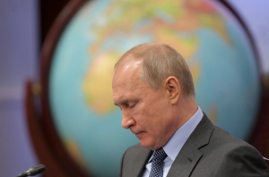 Штраф в 400 евро: в России стали наказывать за оскорбление власти