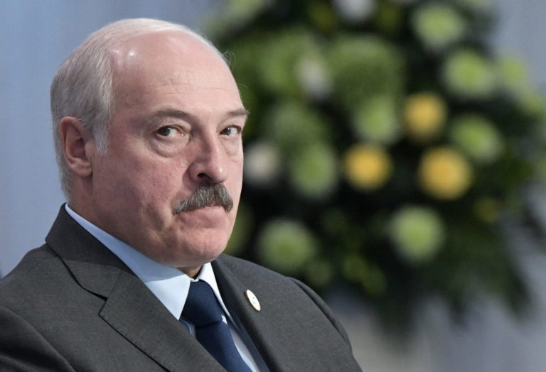 Лукашенко допустил принятие новой Конституции Белоруссии