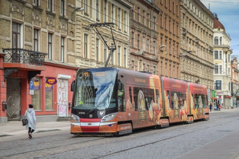 Rīgas satiksme: деньги на Сканстес вернем только через суд