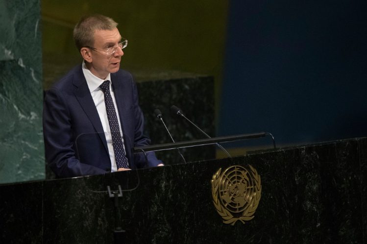 Ринкевич: Россия должна немедленно освободить украинских моряков