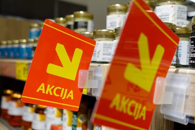 Maxima снижает цены на ряд премиальных продуктов