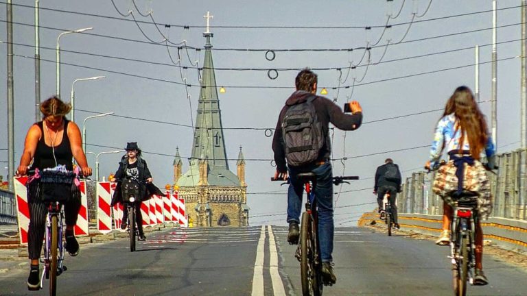 Можно! Деглавский мост открыт для движения