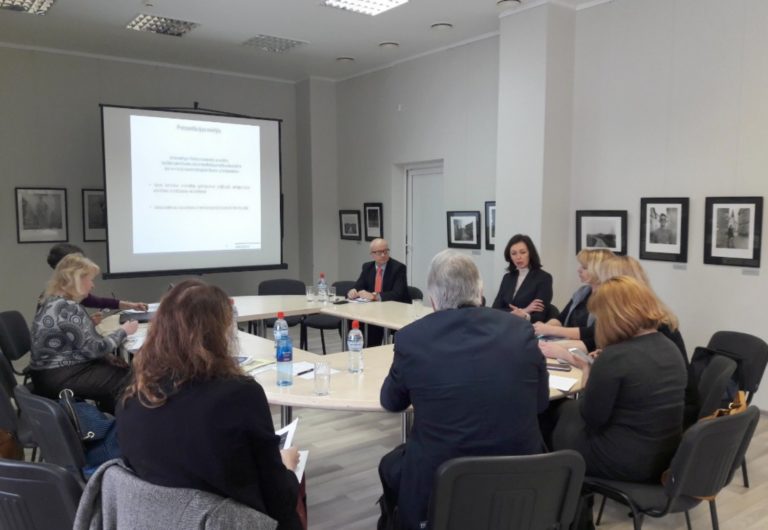 Учреждения Рижской думы подозревают в необоснованной трате миллионов