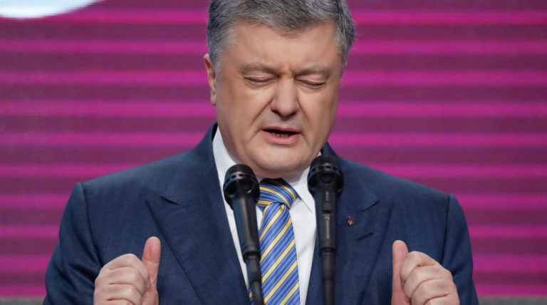 На Порошенко завели уже пятое дело: на этот раз о захвате власти