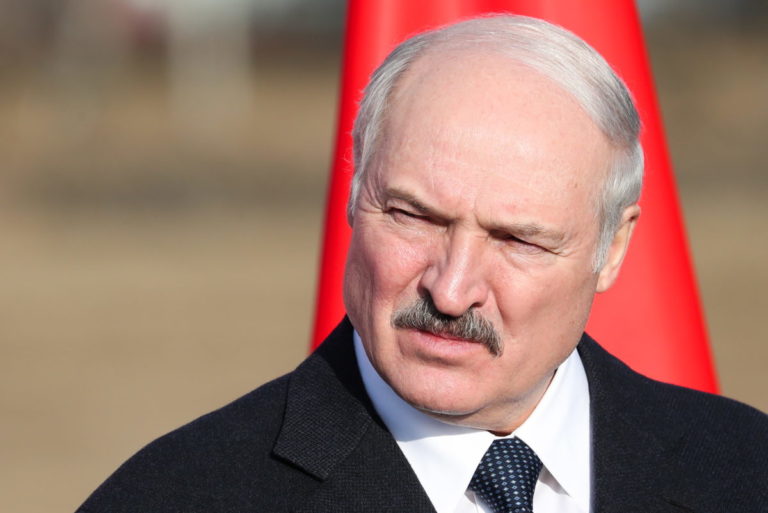 Лукашенко: Белоруссия потеряла сотни миллионов долларов из-за «грязной» российской нефти
