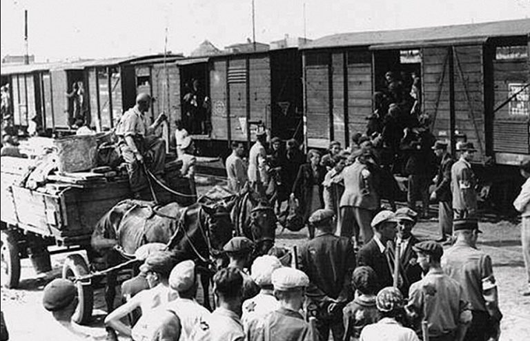 Латвия признала депортацию крымских татар в 1944 году геноцидом