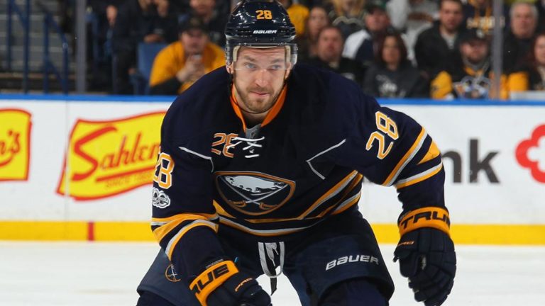 В NHL попадает все больше латвийских хоккеистов