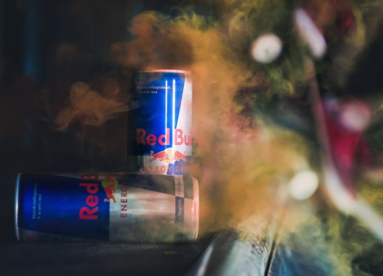 Ученые подтвердили вред энергетических напитков для сердца