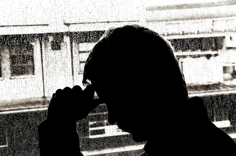 Глава «скорой»: три самоубийства за день, подростка удалось спасти