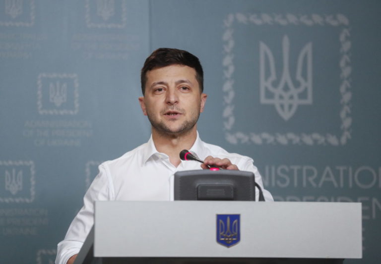 Зеленский подготовил стратегию возвращения Крыма