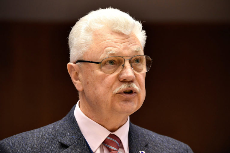 Турлайс готов ликвидировать Riga.lv: говоря «А», надо сказать «Б»