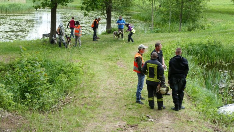 Тело пропавшего под Озолниеки юноши нашли на дне пруда