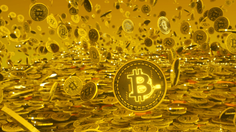 Биткоин опять подорожал: теперь - 12 с половиной тысяч долларов