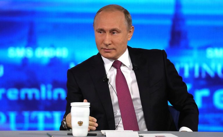 Прямая линия с Путиным: о чем говорил президент России