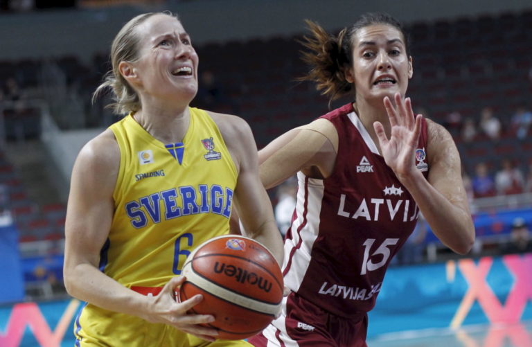 Женская сборная Латвии по баскетболу не поедет на Олимпиаду-2020