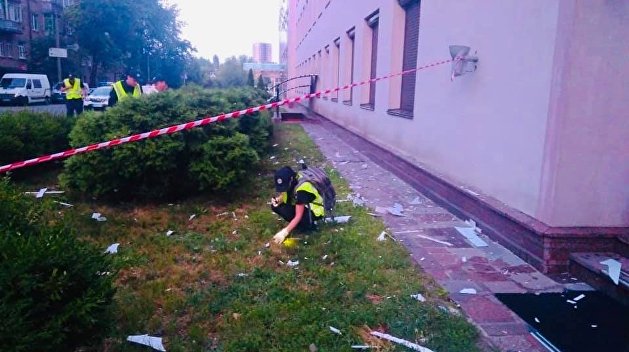 В Киеве из гранатомета обстреляли здание телеканала «112. Украина»