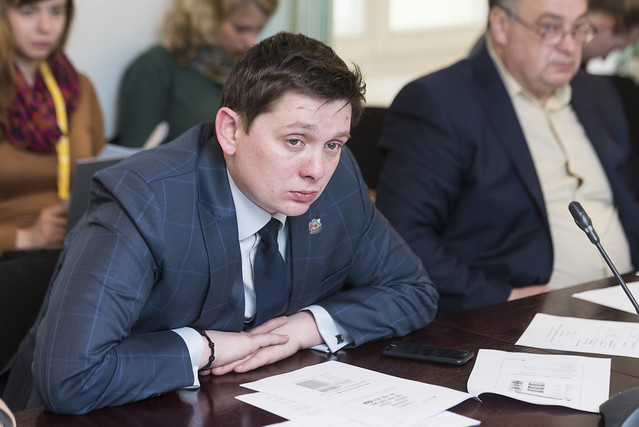 Кайминьш дал две недели Латвийскому радио и NEPLP для разрешения конфликта: Кезбере задумалась об отставке