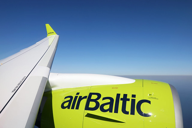 Очередное ЧП с airBaltic: самолет совершил вынужденную посадку в Будапеште