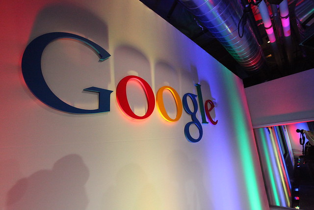 Пользователи пожаловались на сбои в работе Google