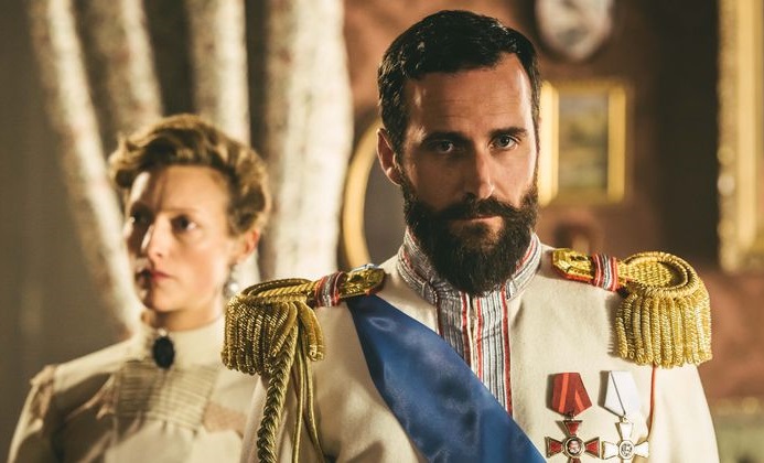 Мавзолей Ленина в 1905 году? В американском сериале «Последние цари» нашли массу ошибок