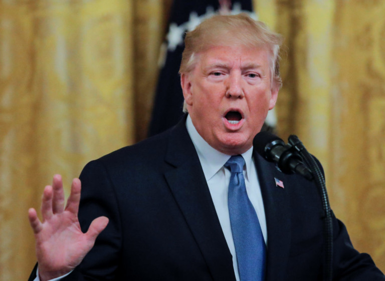 Трамп отказался работать с послом Британии - тот назвал Белый дом «неуклюжим»