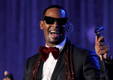 Певца R. Kelly арестовали в США за детскую порнографию