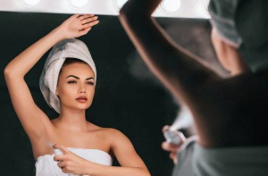 Все мифы и правда о косметике, которой мы пользуемся каждый день