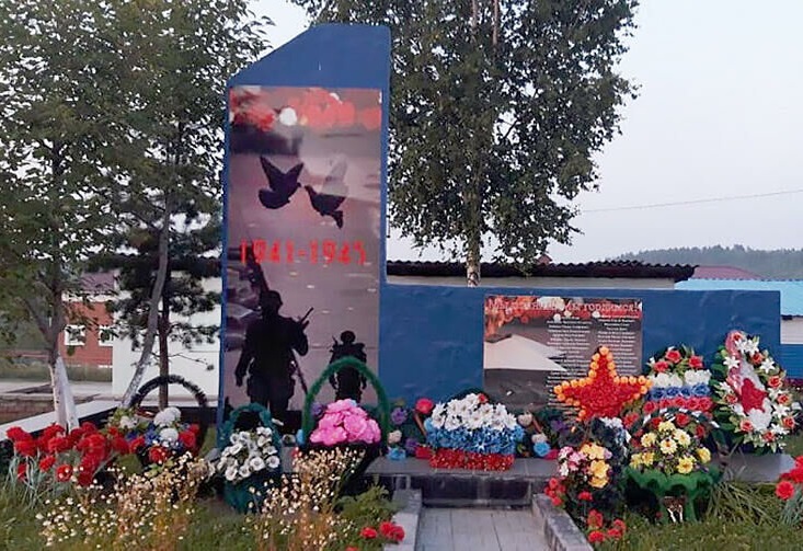 В России на памятнике погибшим в ВОВ изобразили солдат НАТО