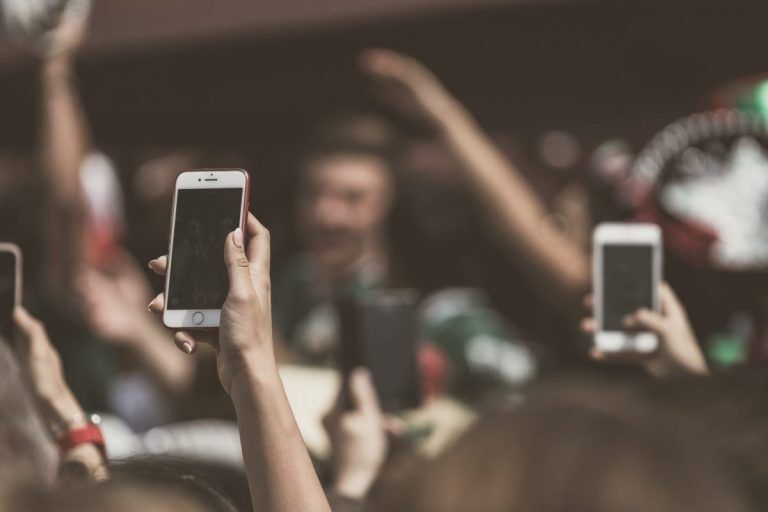 О ужас! Хакеры годами читали переписку владельцев iPhone