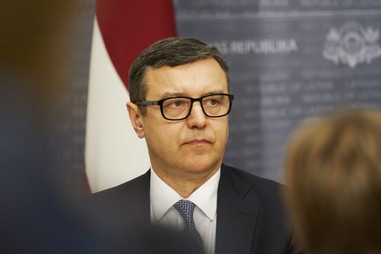 Министр: закрытие PNB Banka – обычное дело, в мире это происходит каждый день