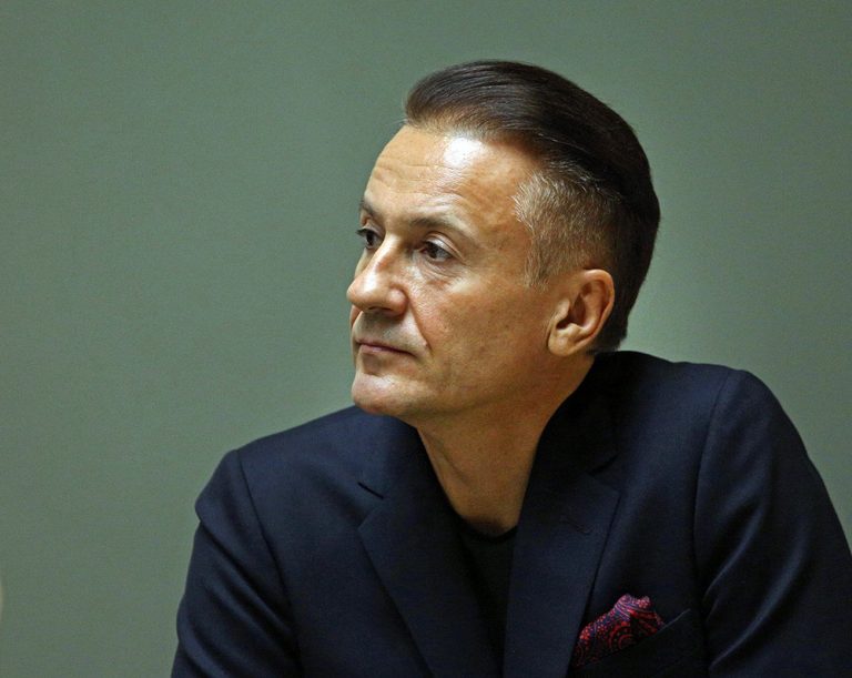 Срочно госпитализирован актер Олег Меньшиков