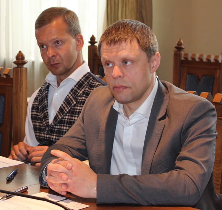Политолог: семь независимых депутатов могут диктовать свои условия, но какими они будут?