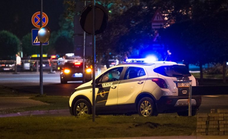 Остросюжетная история в Риге: храбрый очевидец, труп в одеяле, перерезанная артерия