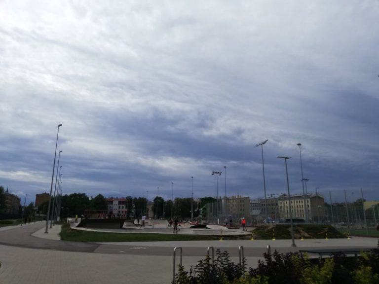На выходных в Латвии ожидаются грозы и дожди