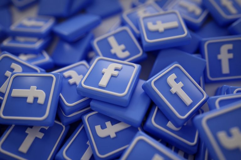 Facebook предлагает СМИ 3 млн долларов в год за размещение новостей в соцсети