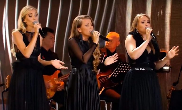Латвию на конкурсе «Новая волна» представит группа Radio trio