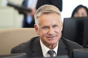 «Ни в коем случае!»: глава Минкульта не представляет Латвию интернациональной